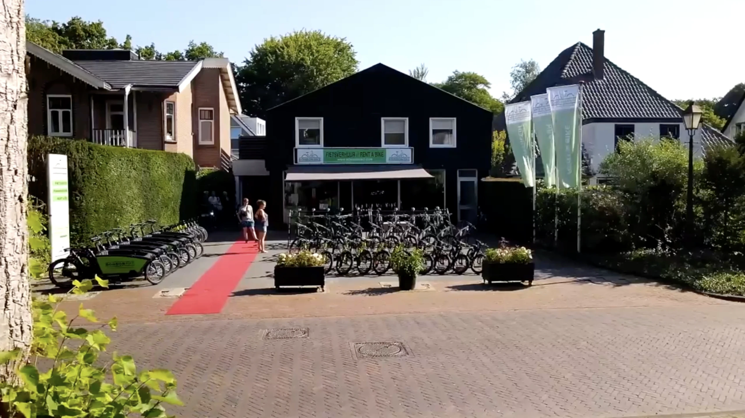 DON'T WORRY, BIKE HAPPY!